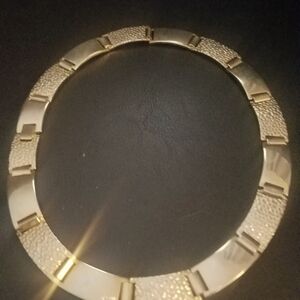 Vintage goldtone choker necklace